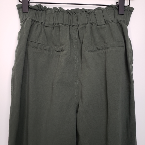 Kendall & Kylie Olive Green Paper Bag Pants - Picture 6 of 7
